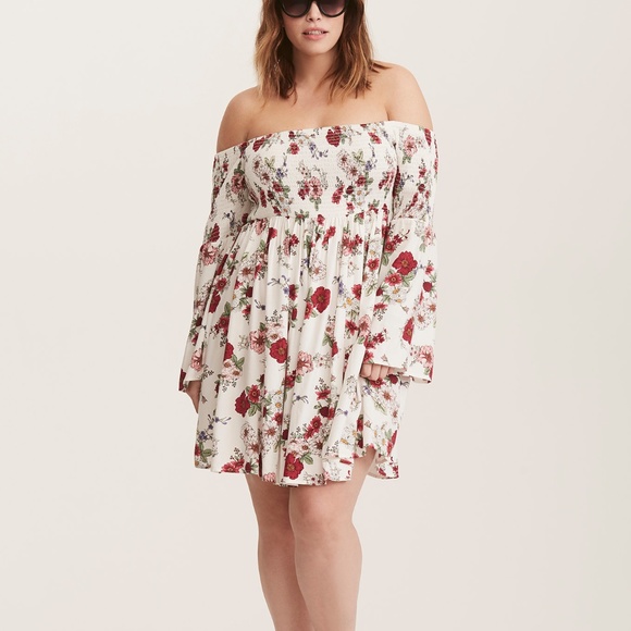torrid Dresses & Skirts - Torrid Boho Smock Floral Dress 4X